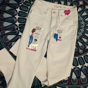 White Fashion Nova (YMI) Mid-rise Jeans